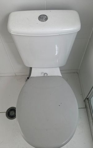 Apartamento à venda com 211m², 3 quartos e 2 vagas Apartamento à venda com 211m², 3 quartos e 2 vagasBanheiro 3
