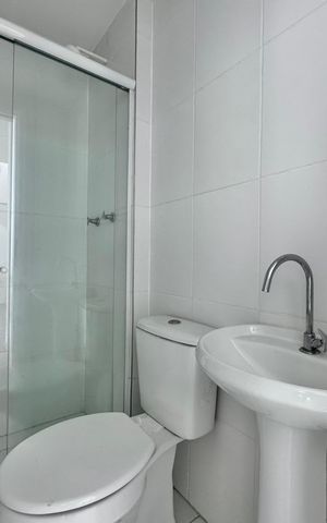 Apartamento à venda com 211m², 3 quartos e 2 vagas Apartamento à venda com 211m², 3 quartos e 2 vagasBanheiro 1