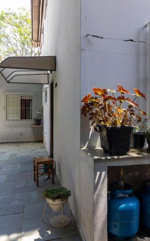 Casa de condomínio à venda com 219m², 3 quartos e 3 vagas Casa de condomínio à venda com 219m², 3 quartos e 3 vagasQuintal