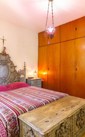Casa de condomínio à venda com 219m², 3 quartos e 3 vagas Casa de condomínio à venda com 219m², 3 quartos e 3 vagasSuíte