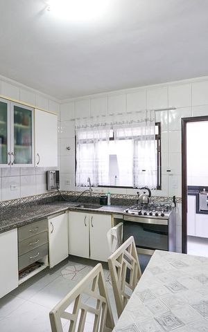 Casa de condomínio à venda com 115m², 3 quartos e 1 vaga Casa de condomínio à venda com 115m², 3 quartos e 1 vagaCozinha