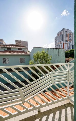 Casa de condomínio à venda com 115m², 3 quartos e 1 vaga Casa de condomínio à venda com 115m², 3 quartos e 1 vagaVaranda da suíte