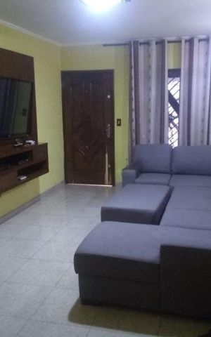 Casa à venda com 160m², 2 quartos e 4 vagas