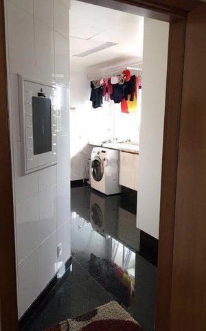 Apartamento à venda com 335m², 4 quartos e 5 vagas