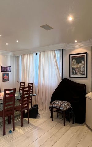 Apartamento à venda com 203m², 4 quartos e 4 vagas Apartamento à venda com 203m², 4 quartos e 4 vagasSala de Jantar