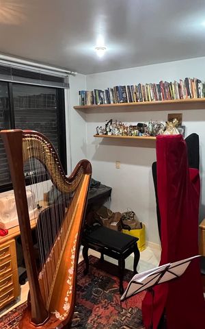 Apartamento à venda com 203m², 4 quartos e 4 vagas Apartamento à venda com 203m², 4 quartos e 4 vagasQuarto 2