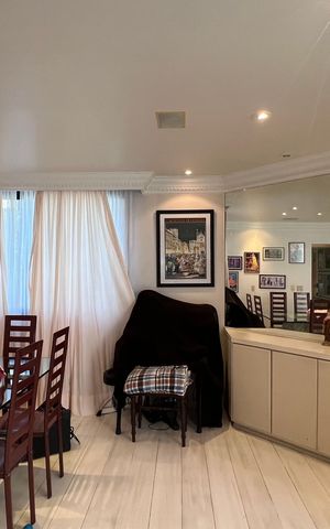 Apartamento à venda com 203m², 4 quartos e 4 vagas Apartamento à venda com 203m², 4 quartos e 4 vagasSala de Jantar