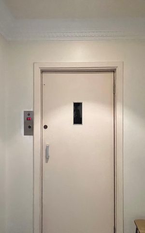 Apartamento à venda com 203m², 4 quartos e 4 vagas Apartamento à venda com 203m², 4 quartos e 4 vagasEntrada da Sala