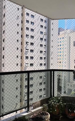 Apartamento à venda com 203m², 4 quartos e 4 vagas Apartamento à venda com 203m², 4 quartos e 4 vagasVaranda da Sala