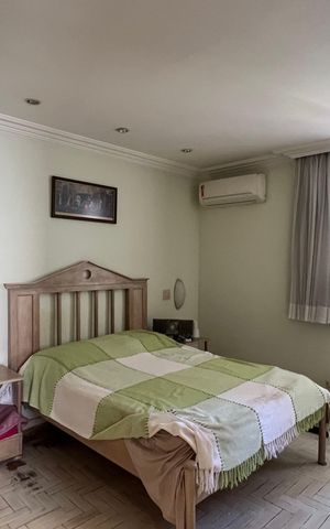 Apartamento à venda com 203m², 4 quartos e 4 vagas Apartamento à venda com 203m², 4 quartos e 4 vagasSuite 2