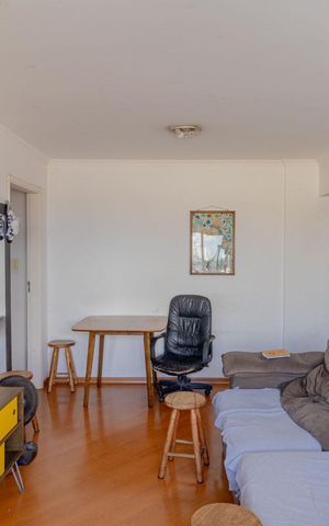 Apartamento à venda com 77m², 2 quartos e 1 vaga Apartamento à venda com 77m², 2 quartos e 1 vagaSala