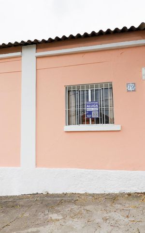 Casa para alugar com 78m², 1 quarto e sem vaga Casa para alugar com 78m², 1 quarto e sem vagaFachada
