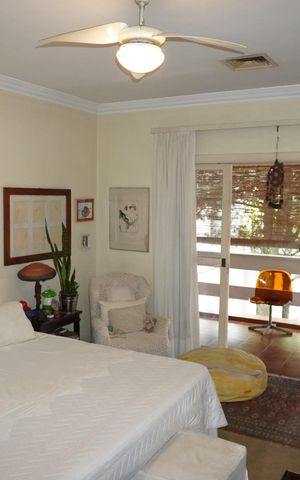 Casa à venda com 320m², 3 quartos e 2 vagasQuarto 2