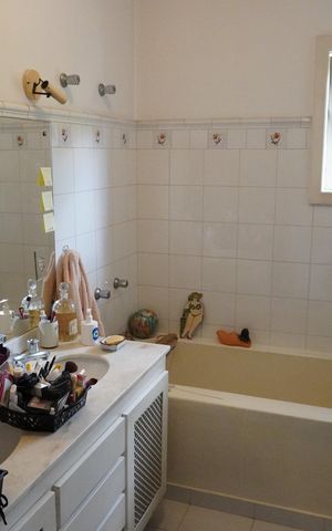 Casa à venda com 320m², 3 quartos e 2 vagasBanheiro do Quarto 2