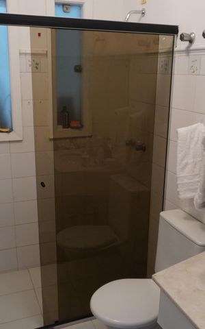 Casa à venda com 320m², 3 quartos e 2 vagasBanheiro do Quarto 1