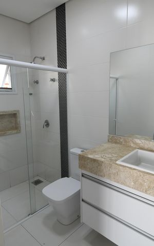 Casa à venda com 336m², 3 quartos e 4 vagasBanheiro da Suíte 3