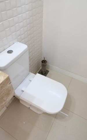 Casa à venda com 336m², 3 quartos e 4 vagasLavabo