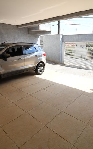 Casa à venda com 336m², 3 quartos e 4 vagasGaragem