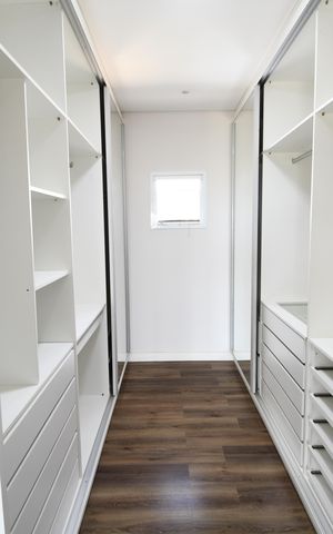 Casa à venda com 336m², 3 quartos e 4 vagasSuíte 3