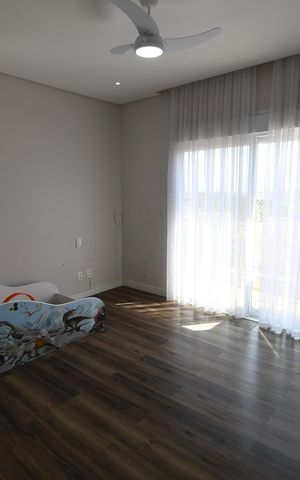 Casa à venda com 336m², 3 quartos e 4 vagasSuíte 1