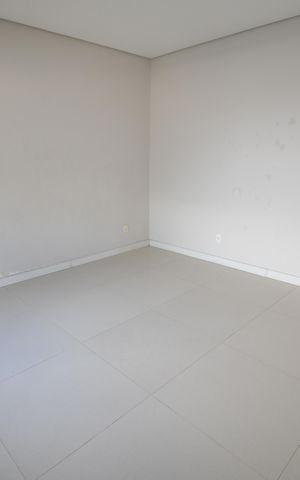 Casa à venda com 336m², 3 quartos e 4 vagasSala TV