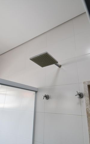 Casa à venda com 336m², 3 quartos e 4 vagasBanheiro da Suíte 1