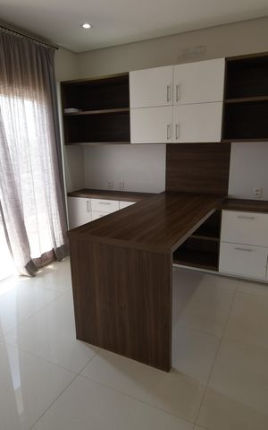 Casa à venda com 336m², 3 quartos e 4 vagasSala/Escritório