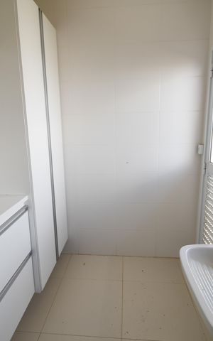 Casa à venda com 336m², 3 quartos e 4 vagasÁrea de Serviço