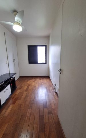 Apartamento à venda com 90m², 3 quartos e 2 vagas Apartamento à venda com 90m², 3 quartos e 2 vagasQuarto