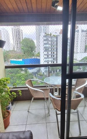 Apartamento à venda com 90m², 3 quartos e 2 vagas Apartamento à venda com 90m², 3 quartos e 2 vagasSala
