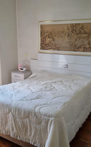 Apartamento à venda com 90m², 3 quartos e 2 vagas Apartamento à venda com 90m², 3 quartos e 2 vagasQuarto