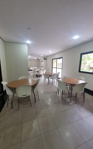 Apartamento à venda com 90m², 3 quartos e 2 vagas Apartamento à venda com 90m², 3 quartos e 2 vagasÁrea externa
