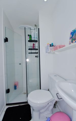 Apartamento para alugar com 37m², 2 quartos e sem vagaBanheiro