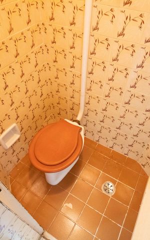 Apartamento para alugar com 75m², 2 quartos e 1 vaga Apartamento para alugar com 75m², 2 quartos e 1 vagaBANHEIRO DA ÁREA DE SERVIÇO