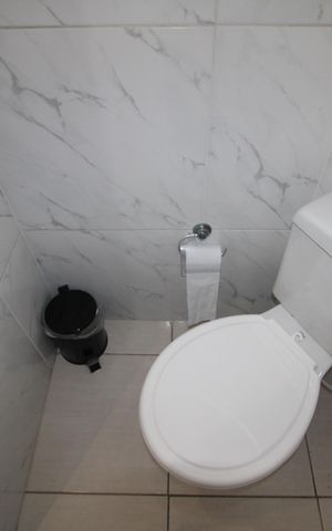Casa à venda com 129m², 2 quartos e 2 vagasLavabo