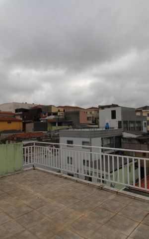 Casa à venda com 129m², 2 quartos e 2 vagasQuintal