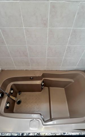 Apartamento à venda com 161m², 2 quartos e 3 vagasBanheiro Suíte