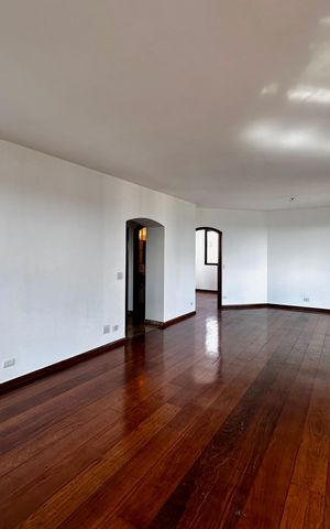 Apartamento à venda com 161m², 2 quartos e 3 vagasSala