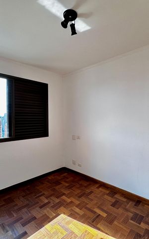 Apartamento à venda com 161m², 2 quartos e 3 vagasQuarto 2