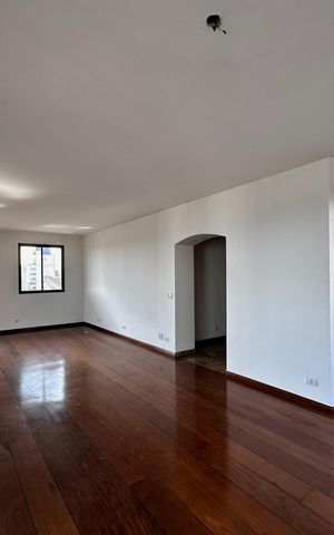 Apartamento à venda com 161m², 2 quartos e 3 vagasSala