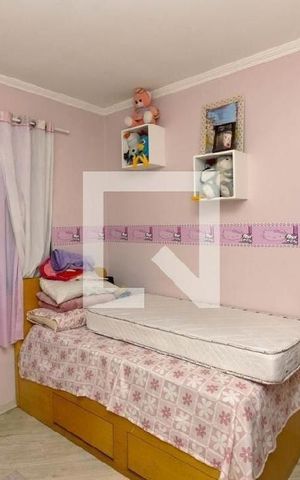 Casa à venda com 180m², 3 quartos e 4 vagas Casa à venda com 180m², 3 quartos e 4 vagasQuarto 2