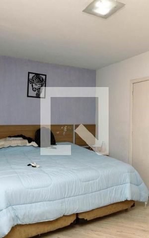 Casa à venda com 180m², 3 quartos e 4 vagas Casa à venda com 180m², 3 quartos e 4 vagasQuarto 1