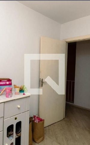 Casa à venda com 180m², 3 quartos e 4 vagas Casa à venda com 180m², 3 quartos e 4 vagasQuarto 3