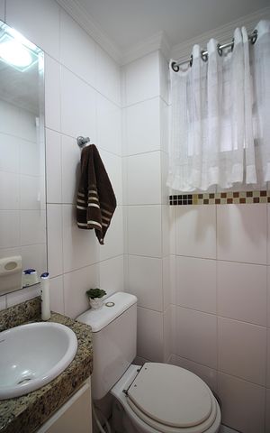 Apartamento à venda com 84m², 2 quartos e 2 vagasBanheiro Social