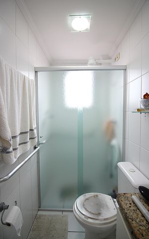 Apartamento à venda com 84m², 2 quartos e 2 vagasBanheiro Social