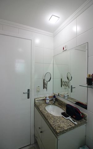 Apartamento à venda com 84m², 2 quartos e 2 vagasQuarto 1 - Suíte Banheiro 