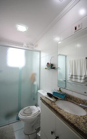 Apartamento à venda com 84m², 2 quartos e 2 vagasBanheiro Social