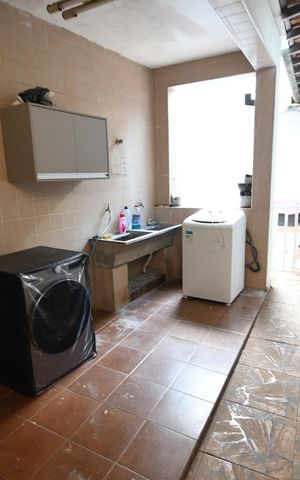 Casa à venda com 179m², 3 quartos e 4 vagasÁrea de Serviço
