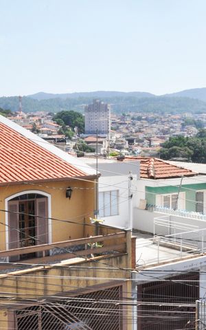 Casa à venda com 250m², 3 quartos e 5 vagas Casa à venda com 250m², 3 quartos e 5 vagasVista da Varanda
