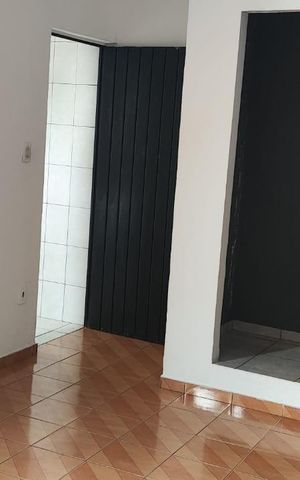 Casa à venda com 180m², 2 quartos e 2 vagas Casa à venda com 180m², 2 quartos e 2 vagasQuarto 3